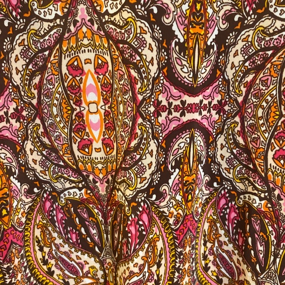 Mosaic print flared sleeve dress - Picture 6 of 8